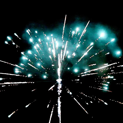Black Friday After Dark® Set de fuegos artificiales de final de fiesta XL® de 69 disparos®